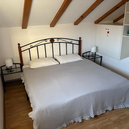 Seaview 90 Apartment *